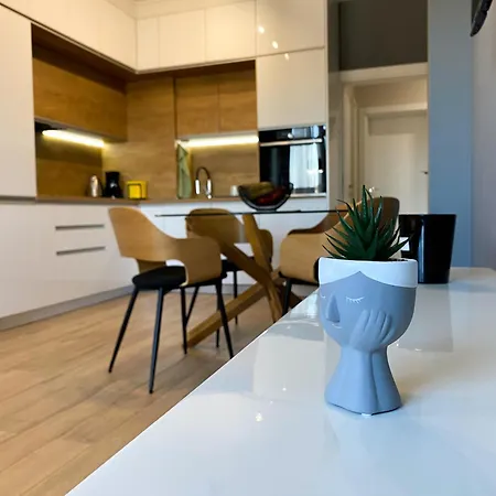 Urban Egde Apartment